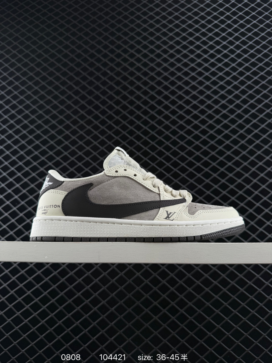 Travis Scott x Air Jordan 1 ” Reverse Mocha “